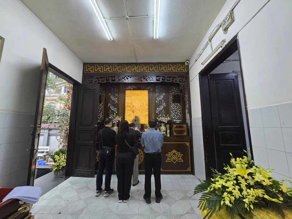 Không xây mộ, không giữ tro: Lựa chọn của một gia đình tại Hà Nội khi an táng cho người thân được chú ý Không xây mộ, không giữ tro: Lựa chọn của một gia đình tại Hà Nội khi an táng cho người thân được chú ý