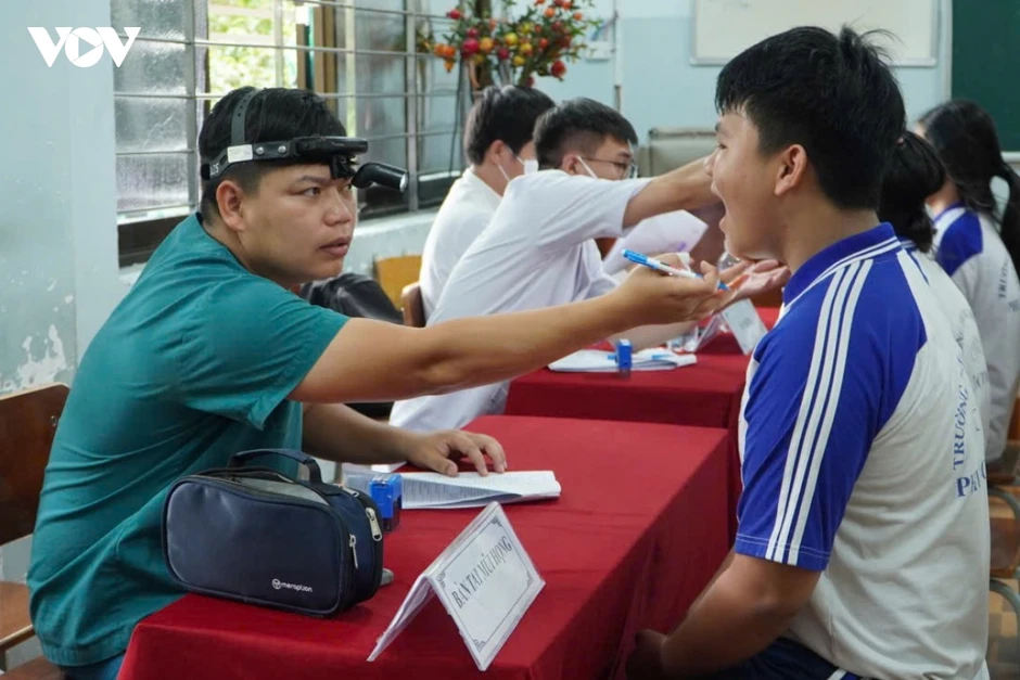 Khu Đông TP.HCM tăng tốc khám sức khoẻ toàn dân Khu Đông TP.HCM tăng tốc khám sức khoẻ toàn dân
