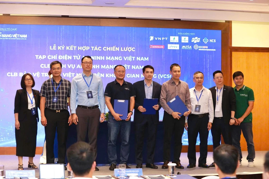 Kiến tạo niềm tin số chung tay bảo vệ người tiêu dùng Kiến tạo niềm tin số chung tay bảo vệ người tiêu dùng