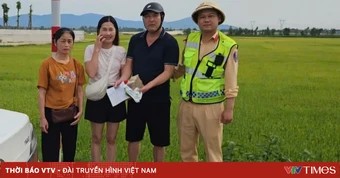 Kịp thời trao trả túi tiền 200 triệu đồng cho người đánh rơi