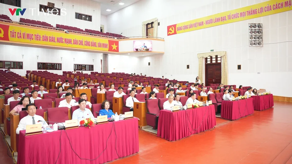 Lai Châu: 10 Nghị quyết mở đường cho giai đoạn phát triển mới Lai Châu: 10 Nghị quyết mở đường cho giai đoạn phát triển mới