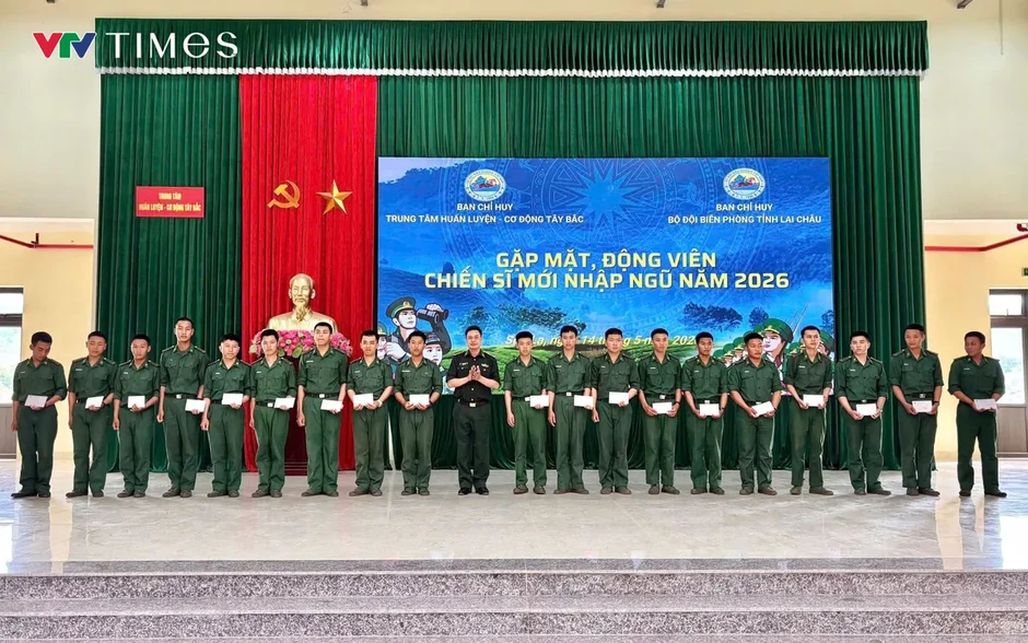 Lai Châu: Bộ đội Biên phòng tiếp thêm động lực cho chiến sĩ mới Lai Châu: Bộ đội Biên phòng tiếp thêm động lực cho chiến sĩ mới