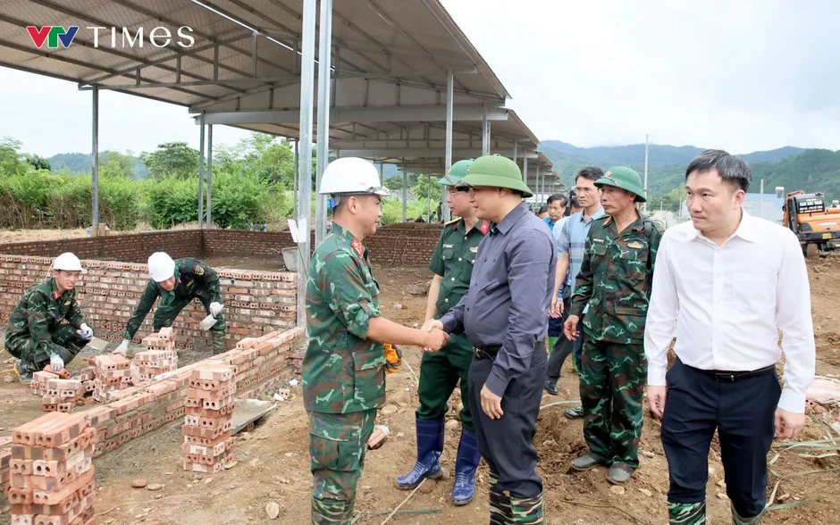 Lai Châu: Chung sức dựng lại cuộc sống cho người dân vùng lũ Mường Than Lai Châu: Chung sức dựng lại cuộc sống cho người dân vùng lũ Mường Than
