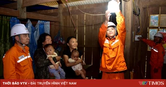Lai Châu: Điện sáng mở tương lai nơi cuối bản