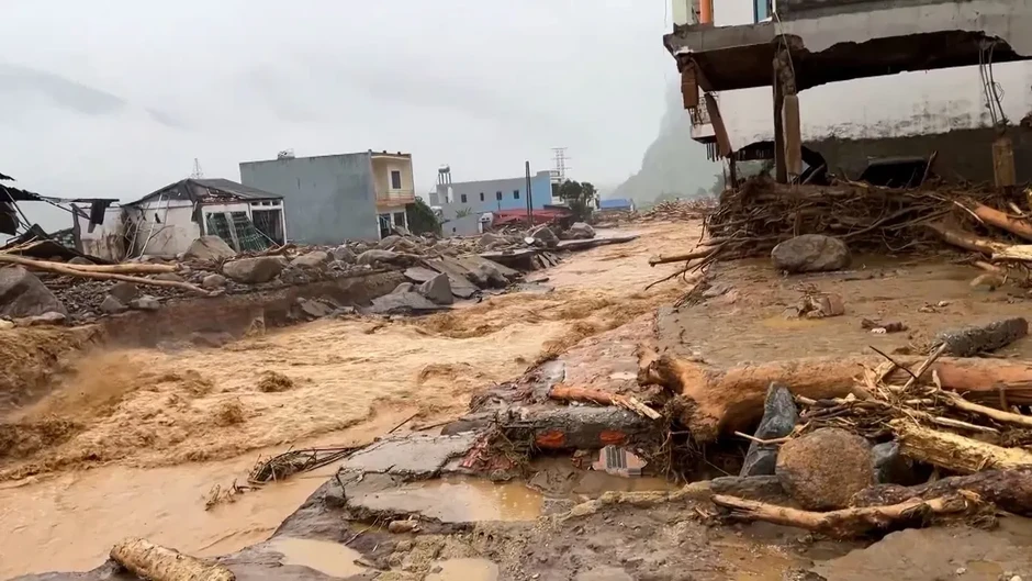Lai Châu: Khẩn trương hàn gắn vùng lũ, ổn định cuộc sống Nhân dân Lai Châu: Khẩn trương hàn gắn vùng lũ, ổn định cuộc sống Nhân dân