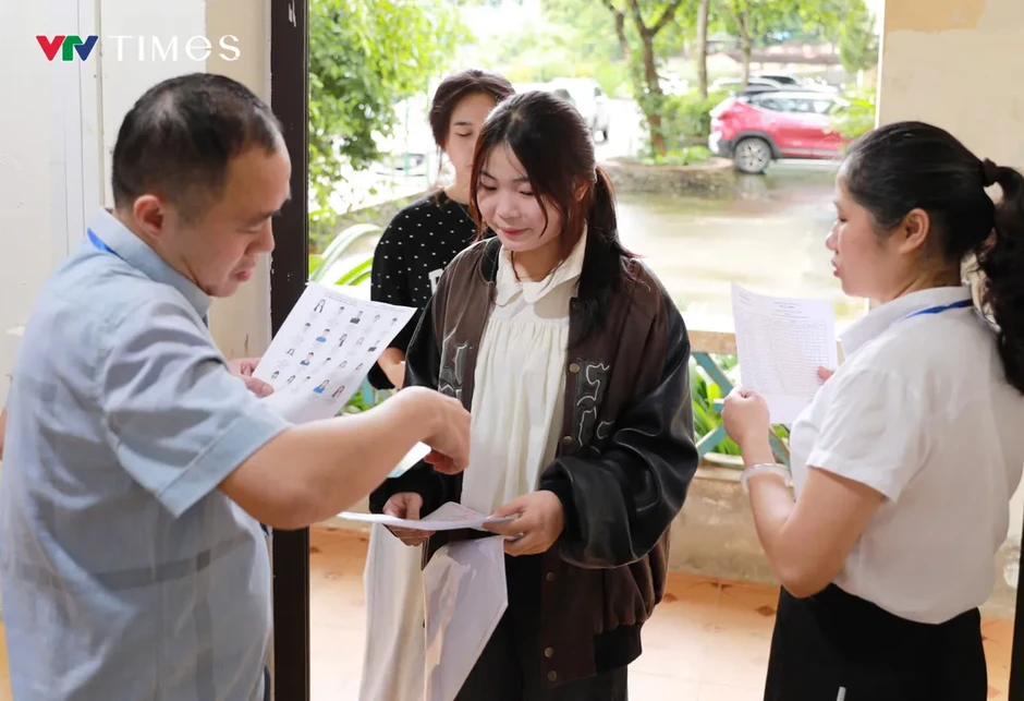 Lai Châu: Người lính quân hàm xanh và hành trình tiếp sức sĩ tử vùng biên