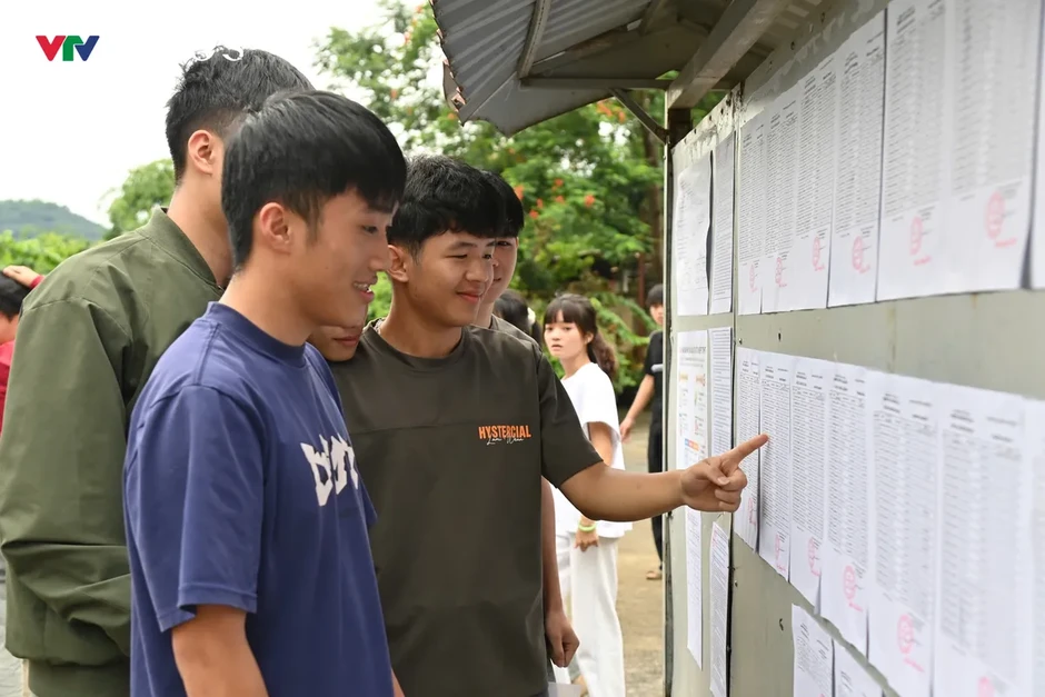 Lai Châu: Người lính quân hàm xanh và hành trình tiếp sức sĩ tử vùng biên