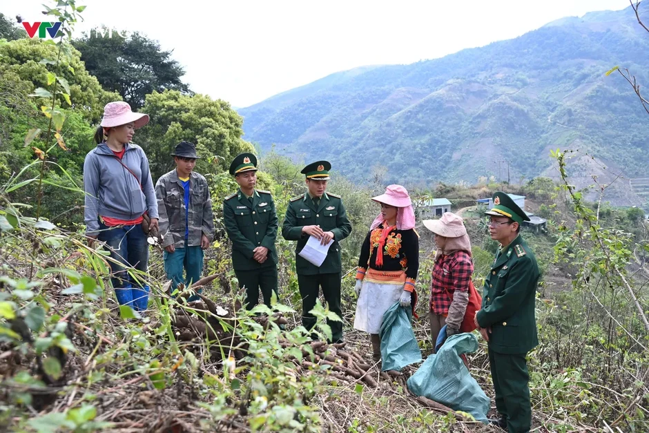 Lai Châu: Rộn ràng không khí chuẩn bị bầu cử ở vùng biên Lai Châu: Rộn ràng không khí chuẩn bị bầu cử ở vùng biên