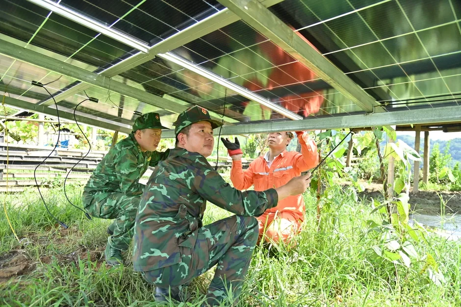 Lai Châu: Thắp sáng vùng biên bằng năng lượng xanh, vun đắp thế trận lòng dân Lai Châu: Thắp sáng vùng biên bằng năng lượng xanh, vun đắp thế trận lòng dân