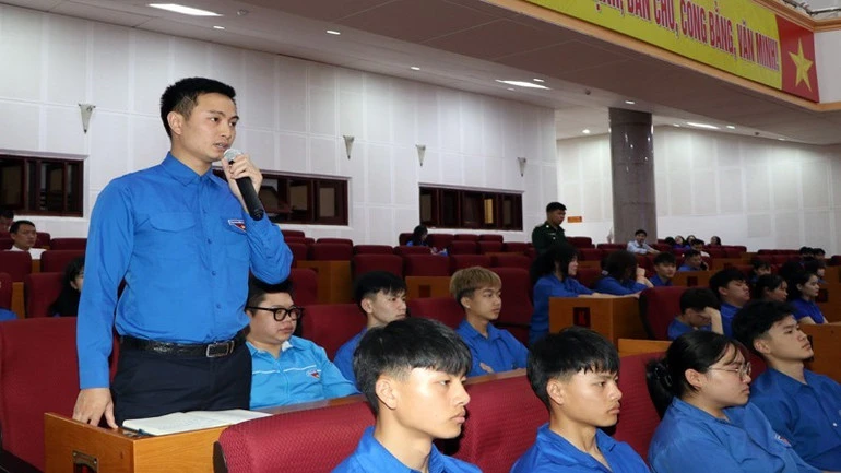 Lai Châu tổ chức đối thoại giữa Chủ tịch tỉnh và thanh niên Lai Châu tổ chức đối thoại giữa Chủ tịch tỉnh và thanh niên