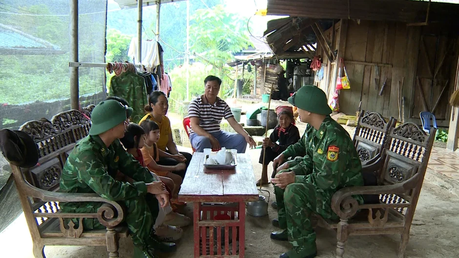Lai Châu: Xây “lá chắn” từ lòng dân nơi phên dậu Mù Cả Lai Châu: Xây “lá chắn” từ lòng dân nơi phên dậu Mù Cả