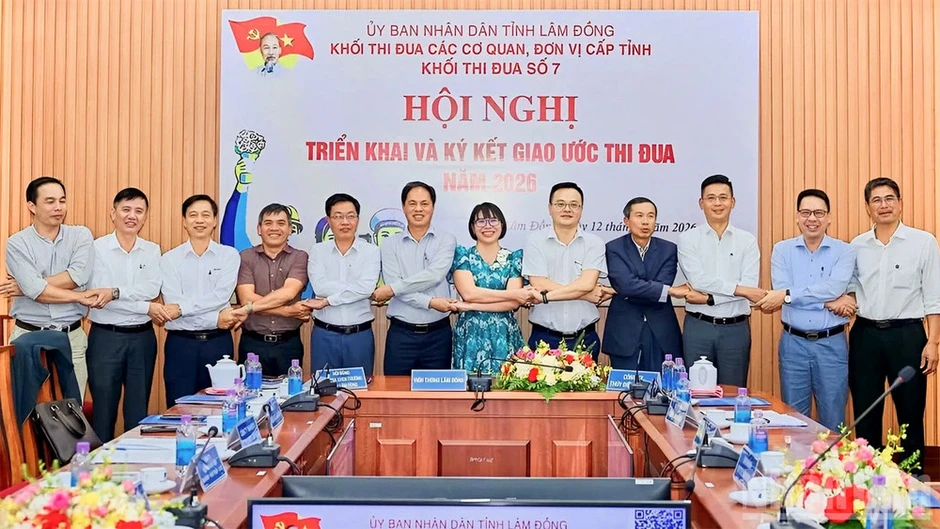 Lâm Đồng: Các đơn vị Khối thi đua số 7 hoàn thành tốt chỉ tiêu doanh thu Lâm Đồng: Các đơn vị Khối thi đua số 7 hoàn thành tốt chỉ tiêu doanh thu