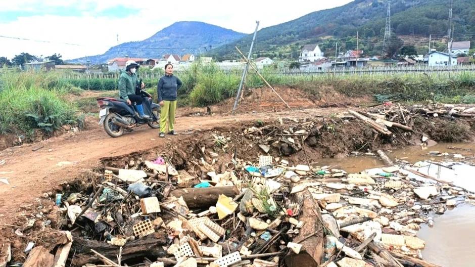 Lâm Đồng còn nhiều vướng mắc trong thu gom, xử lý rác thải sinh hoạt Lâm Đồng còn nhiều vướng mắc trong thu gom, xử lý rác thải sinh hoạt
