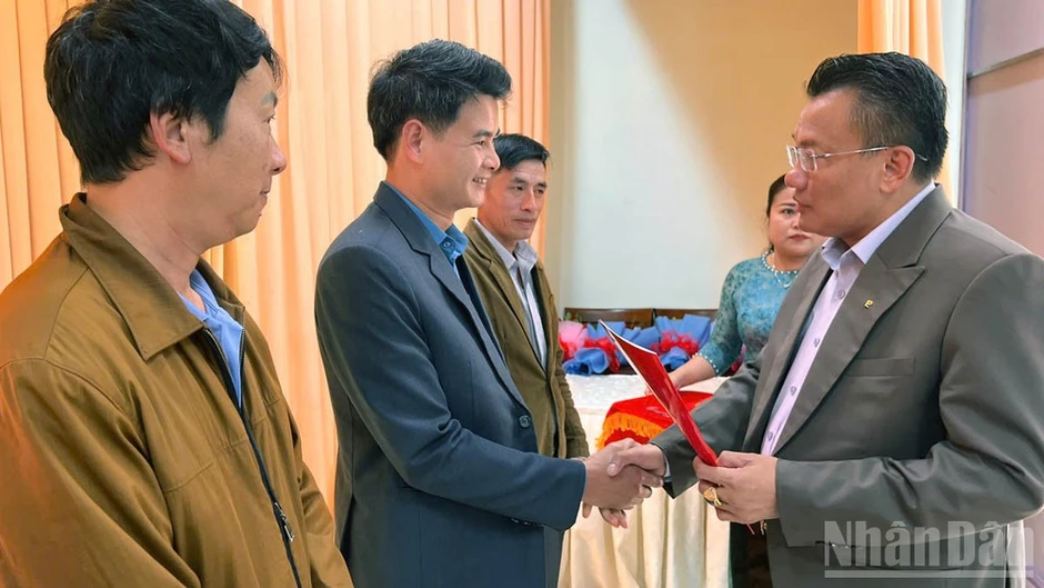 Lâm Đồng: Công nhận các tổ trưởng dân phố tại phường Xuân Trường-Đà Lạt