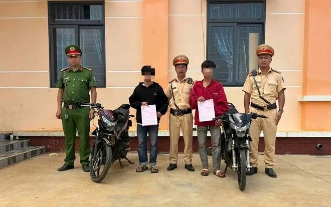 Lâm Đồng: Phạt nặng, tịch thu xe nhóm đua xe trái phép Lâm Đồng: Phạt nặng, tịch thu xe nhóm đua xe trái phép