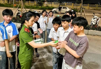 Lan tỏa hình ảnh nữ chiến sĩ Công an vì nhân dân phục vụ