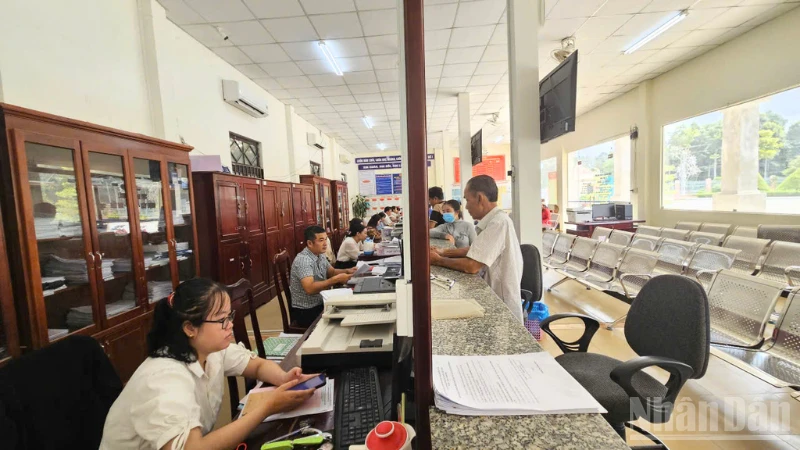 Lan tỏa mô hình “Dân vận khéo” trong giải quyết thủ tục hành chính Lan tỏa mô hình “Dân vận khéo” trong giải quyết thủ tục hành chính