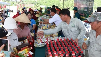 Lan tỏa nghĩa tình quân-dân từ những “Gian hàng 0 đồng”