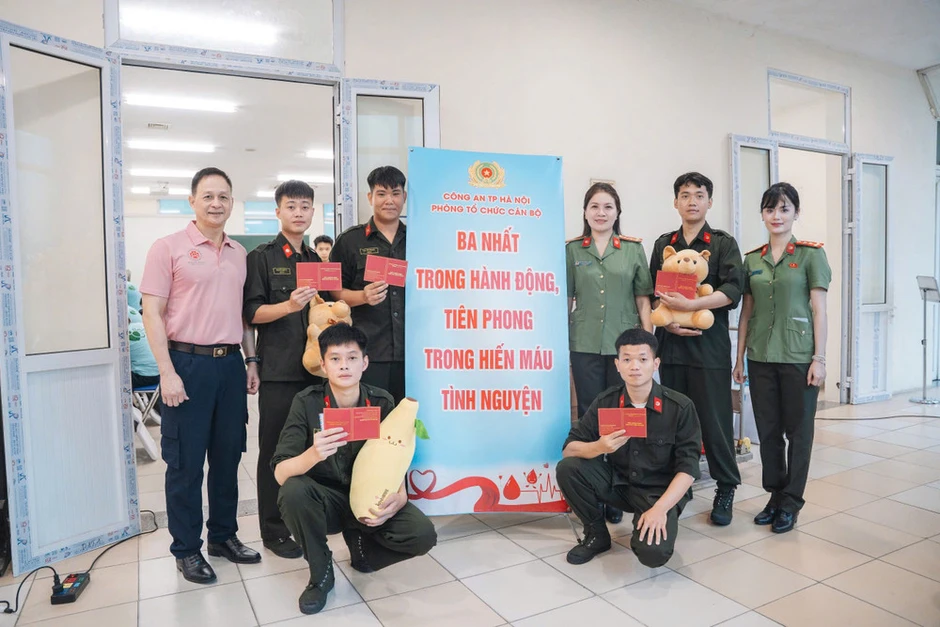 Lan tỏa tinh thần nhân ái từ hiến máu tình nguyện Lan tỏa tinh thần nhân ái từ hiến máu tình nguyện