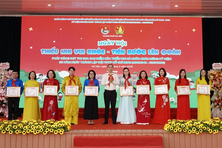 Lan tỏa tinh thần "Tuổi nhỏ làm việc nhỏ" trong thiếu nhi Thủ đô Lan tỏa tinh thần "Tuổi nhỏ làm việc nhỏ" trong thiếu nhi Thủ đô