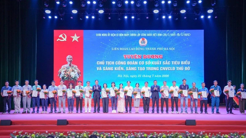 Lan tỏa tinh thần vì người lao động và thi đua lao động giỏi Lan tỏa tinh thần vì người lao động và thi đua lao động giỏi