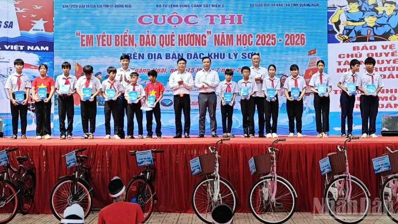 Lan tỏa tình yêu biển, đảo quê hương đến thế hệ trẻ đặc khu Lý Sơn Lan tỏa tình yêu biển, đảo quê hương đến thế hệ trẻ đặc khu Lý Sơn