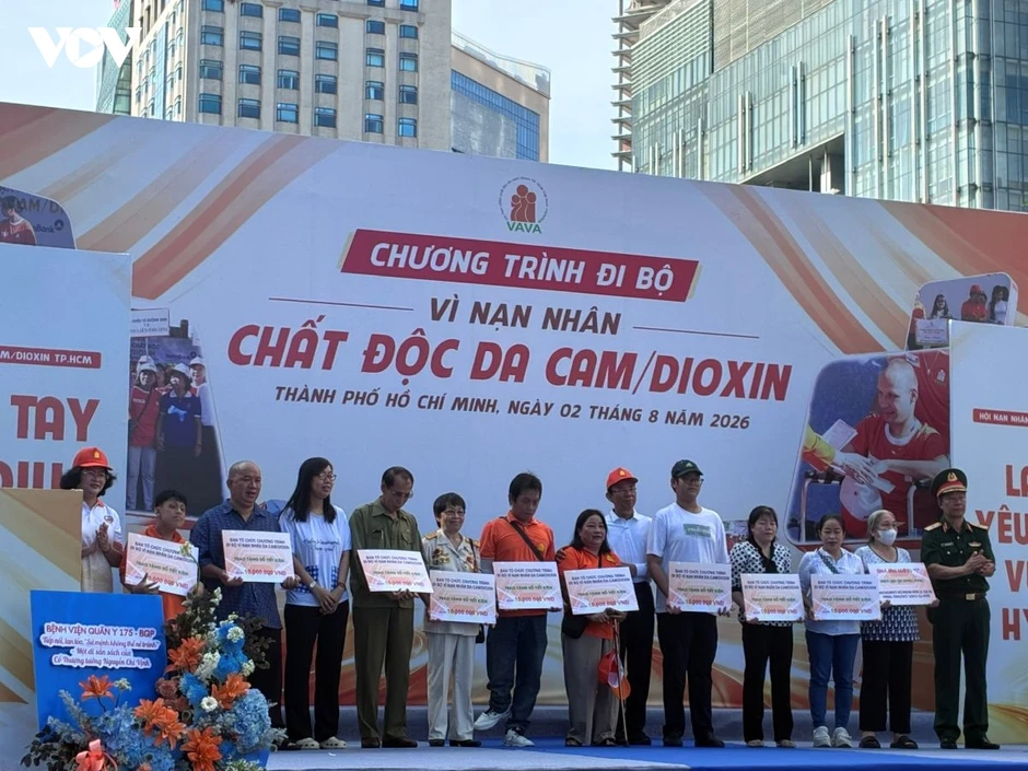 Lan tỏa yêu thương từ chương trình đi bộ vì nạn nhân da cam