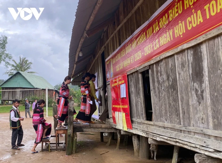 Làng Ba Na duy nhất ở Gia Lai bầu cử sớm Làng Ba Na duy nhất ở Gia Lai bầu cử sớm