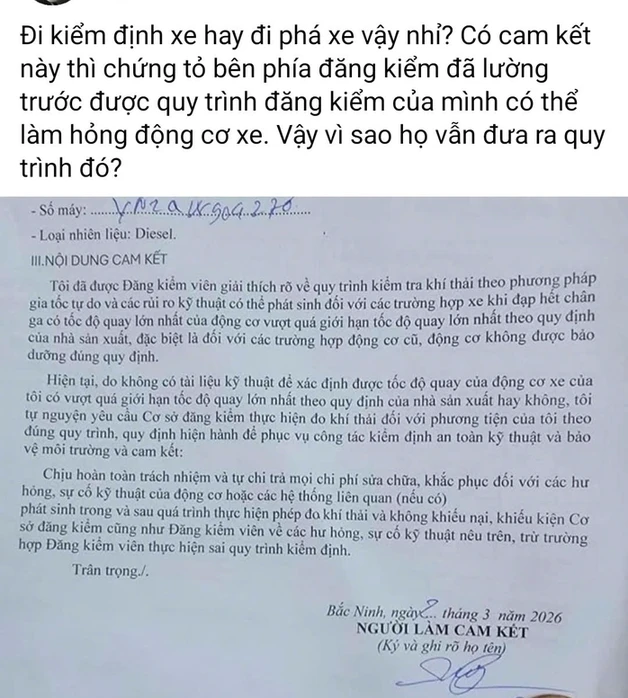 Lãnh đạo Cục Đăng kiểm nói về quy trình "đạp hết chân ga" trong kiểm tra khí thải ô tô Lãnh đạo Cục Đăng kiểm nói về quy trình "đạp hết chân ga" trong kiểm tra khí thải ô tô
