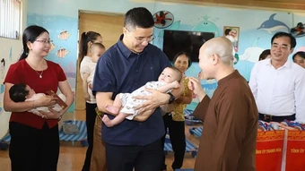 Lãnh đạo tỉnh Thanh Hóa thăm cơ sở nuôi dưỡng trẻ em