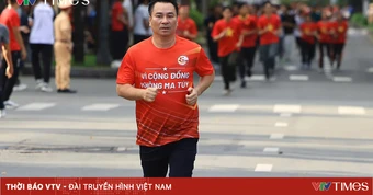 Lãnh đạo và dân TP Hồ Chí Minh đồng lòng chạy bộ hưởng ứng xây dựng địa bàn không ma túy