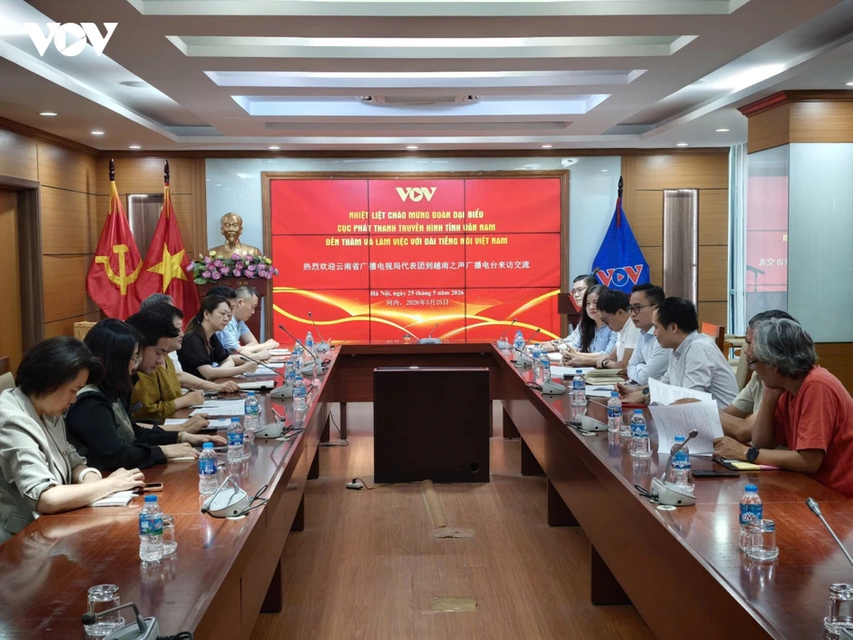 Lãnh đạo TinVina tiếp đoàn Cục Phát thanh - Truyền hình tỉnh Vân Nam, Trung Quốc Lãnh đạo TinVina tiếp đoàn Cục Phát thanh - Truyền hình tỉnh Vân Nam, Trung Quốc