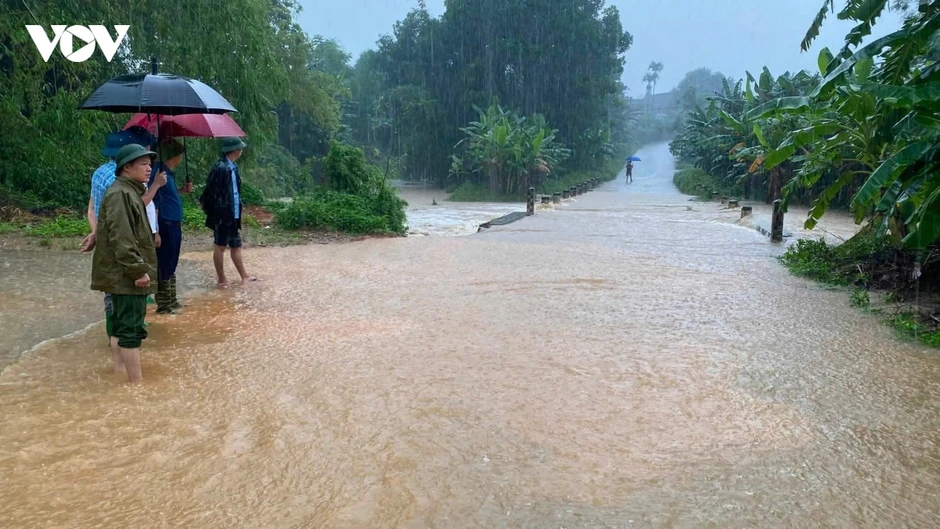 Lào Cai chủ động ứng phó với mưa lớn, bảo đảm an toàn cho người dân Lào Cai chủ động ứng phó với mưa lớn, bảo đảm an toàn cho người dân