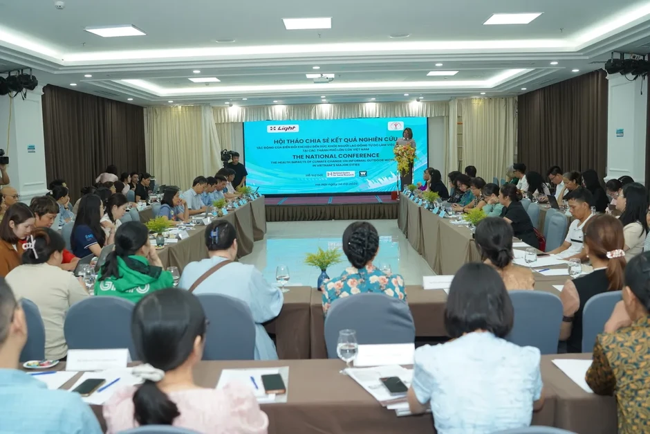 Lao động tự do làm việc ngoài trời là nhóm phơi nhiễm với khí hậu và môi trường ở mức rất cao
