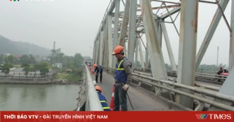 Lắp lưới bảo vệ, ngăn chặn người nhảy cầu Bến Thủy 1