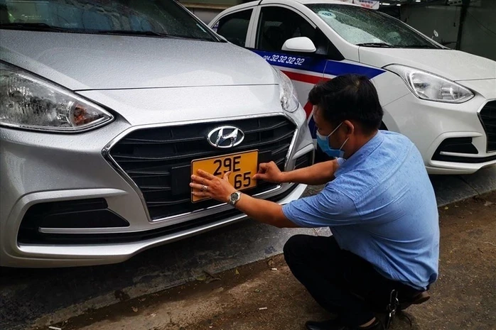 Lắp nắp thùng xe bán tải có cần thực hiện chứng nhận cải tạo? Lắp nắp thùng xe bán tải có cần thực hiện chứng nhận cải tạo?