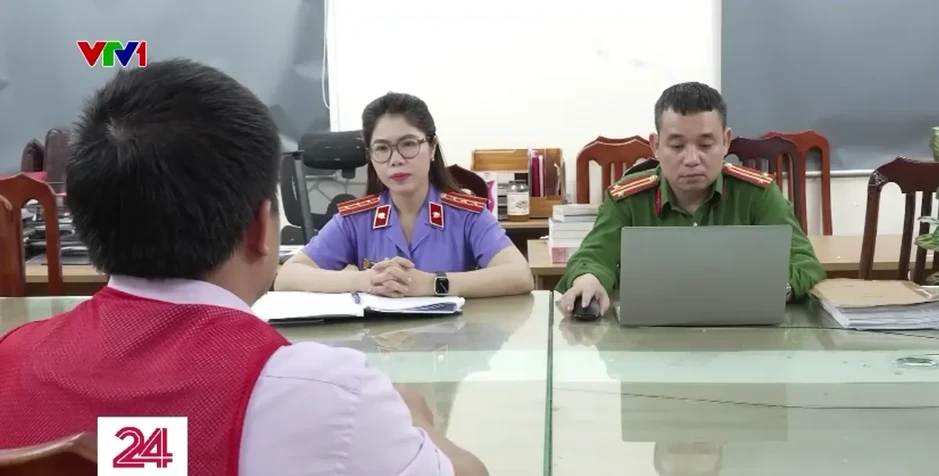 Lật tẩy thủ đoạn phù phép lợn bệnh thành lợn sạch Lật tẩy thủ đoạn phù phép lợn bệnh thành lợn sạch