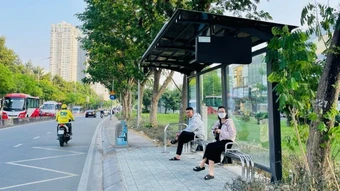 Lấy ý kiến người dân về các mẫu thiết kế nhà chờ xe buýt