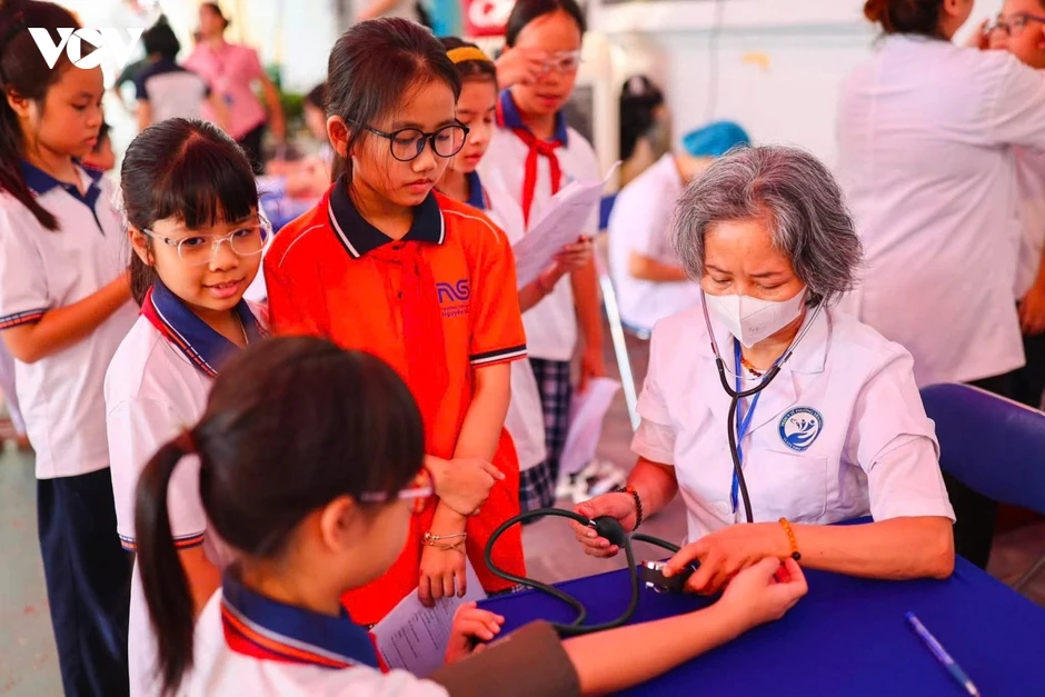 Lịch khám sức khỏe miễn phí cho trẻ em, học sinh tại các phường, xã Hà Nội