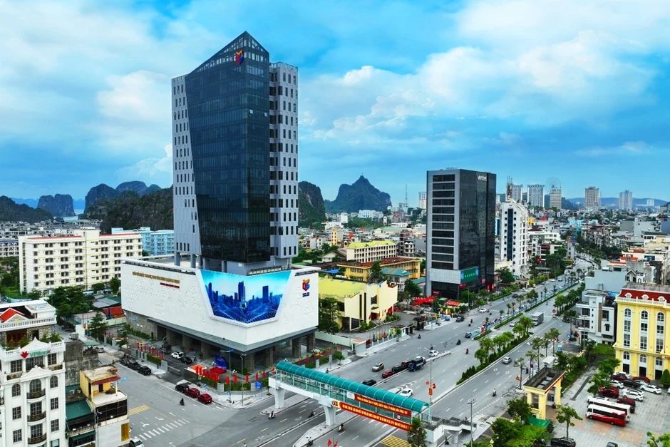 Liên hoan Phát thanh toàn quốc lần thứ XVII: Cơ hội lớn để phát thanh vươn ra “đại dương" Liên hoan Phát thanh toàn quốc lần thứ XVII: Cơ hội lớn để phát thanh vươn ra “đại dương"