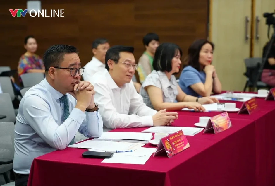 Liên hoan Phát thanh toàn quốc lần thứ XVII tôn vinh giá trị của phát thanh trực tiếp Liên hoan Phát thanh toàn quốc lần thứ XVII tôn vinh giá trị của phát thanh trực tiếp