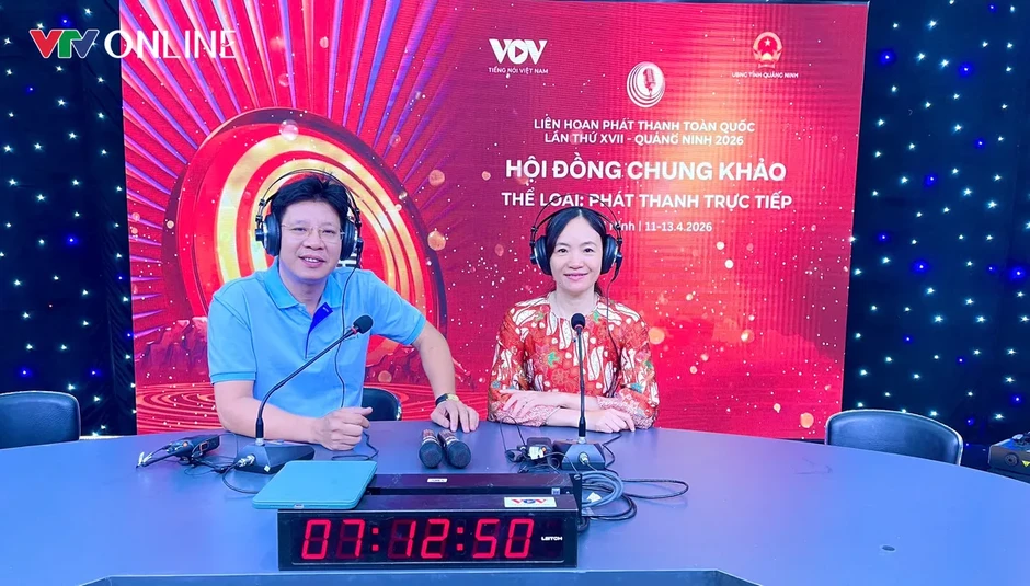 Liên hoan Phát thanh toàn quốc lần thứ XVII tôn vinh giá trị của phát thanh trực tiếp Liên hoan Phát thanh toàn quốc lần thứ XVII tôn vinh giá trị của phát thanh trực tiếp