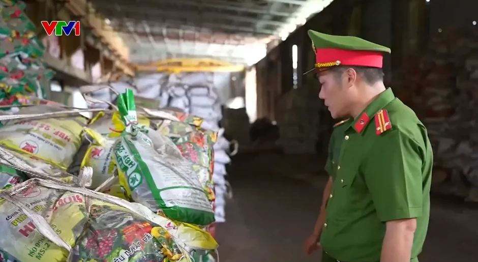 Lỗ hổng kiểm soát chất lượng phân bón sau hàng loạt vụ buôn bán phân bón giả bị phát hiện