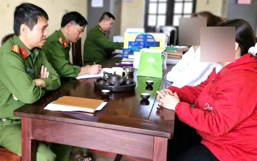 Lợi dụng tin tìm trẻ mất tích, đối tượng giả bắt cóc để ép chuyển tiền Lợi dụng tin tìm trẻ mất tích, đối tượng giả bắt cóc để ép chuyển tiền
