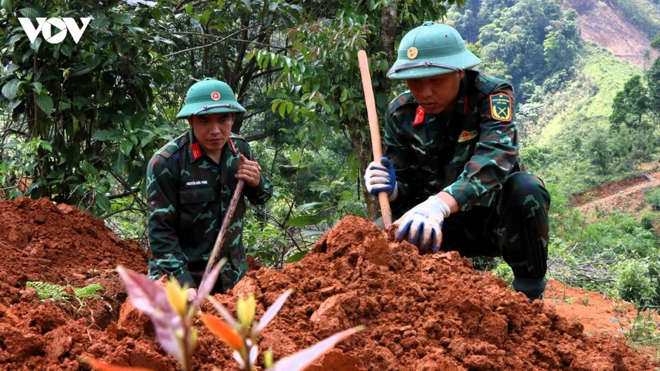 Lời gọi thiêng liêng vọng lên từ lòng đất giữa đại ngàn Trường Sơn Lời gọi thiêng liêng vọng lên từ lòng đất giữa đại ngàn Trường Sơn