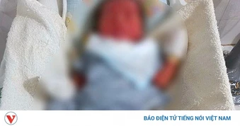 Lời nhắn bên cạnh bé trai sơ sinh bị bỏ rơi tại Nghệ An