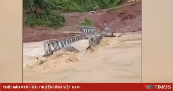 Lũ cuốn trôi cầu tạm ở Nghệ An, chia cắt 400 hộ dân