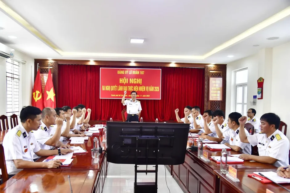 Lữ đoàn 167 Hải quân: Đột phá huấn luyện chiến đấu Lữ đoàn 167 Hải quân: Đột phá huấn luyện chiến đấu