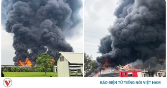 Lửa rừng rực bao trùm khu nhà xưởng ở Hưng Yên