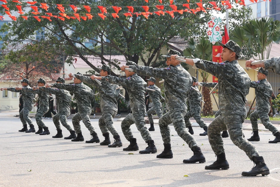 Lực lượng Cảnh sát đặc nhiệm sẵn sàng bảo vệ an ninh ngày bầu cử Lực lượng Cảnh sát đặc nhiệm sẵn sàng bảo vệ an ninh ngày bầu cử
